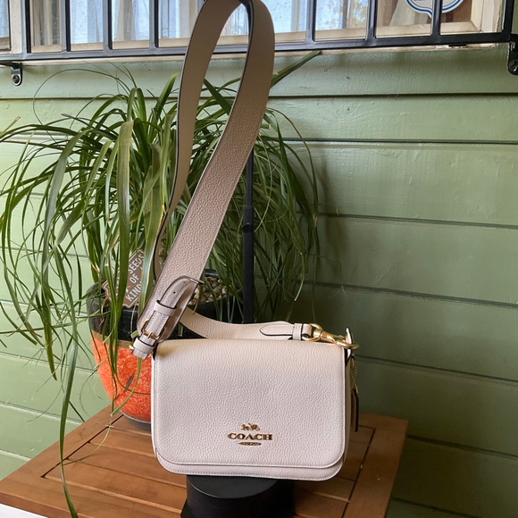 Coach Handbags - RARE! COACH Small Jes Messenger With Signature Canvas Strap In Chalk NWOT